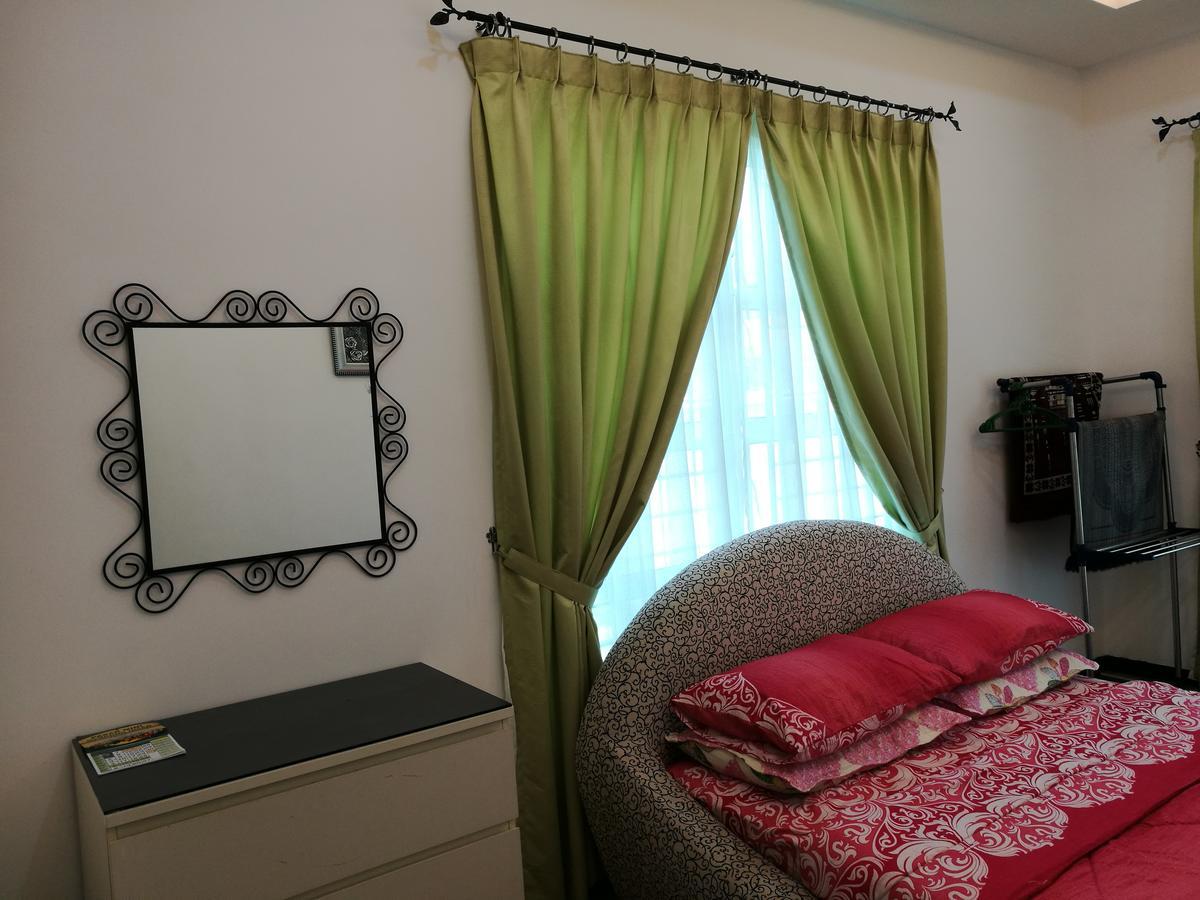 Barakah Homestay Άλορ Σταρ Εξωτερικό φωτογραφία
